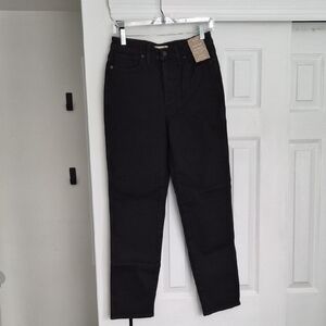Madewell Curvy Stovepipe Jeans in Black